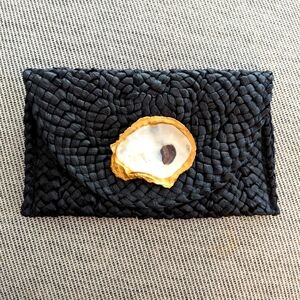 Handmade Woven Oyster Clutch 🦪